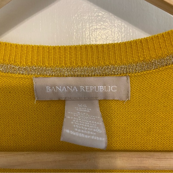 Banana Republic button down cardigan - Picture 6 of 6